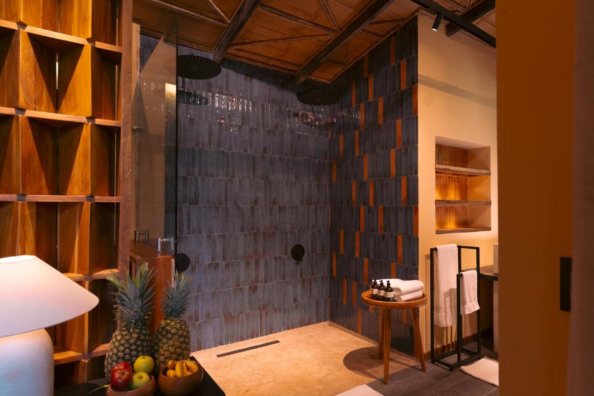 Awà Hotel 4*